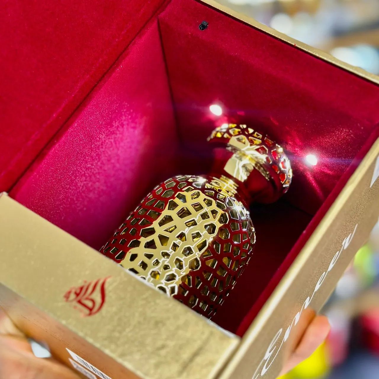 Emeer Lattafa Perfumes - Compartilhável