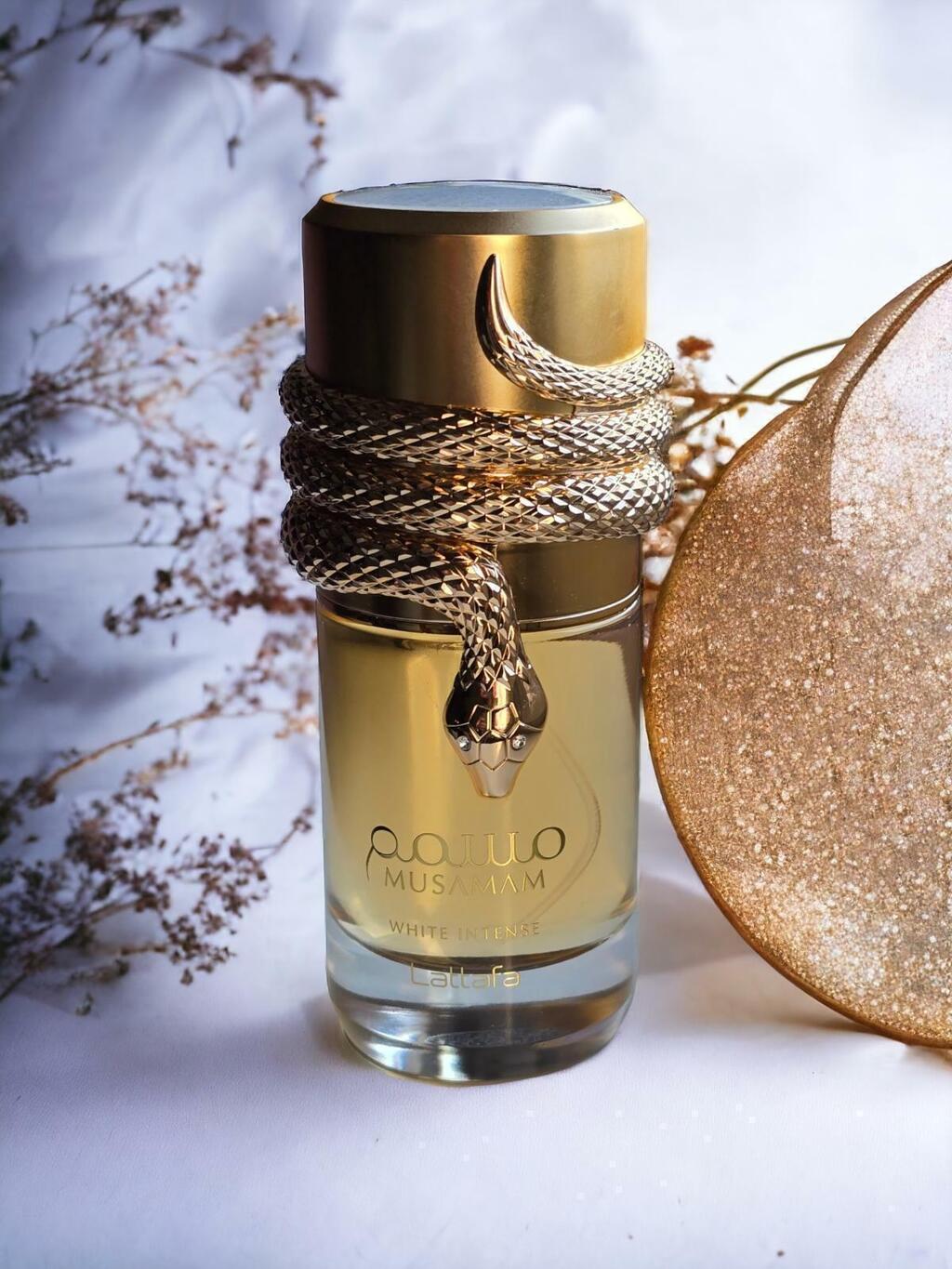 Musamam White Intense Lattafa Perfumes - Compartilhável