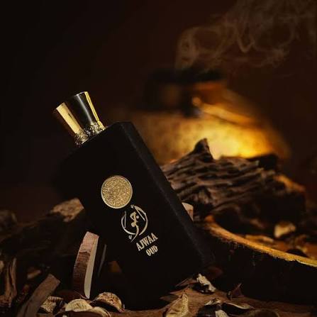 Ajwaa Oud Black Nusuk Perfum copartilhavel Eau de Parfum 100ml Árabe 100ml