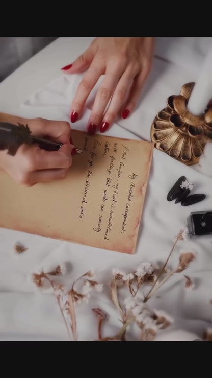 Her Confession Lattafa Perfumes - Feminino